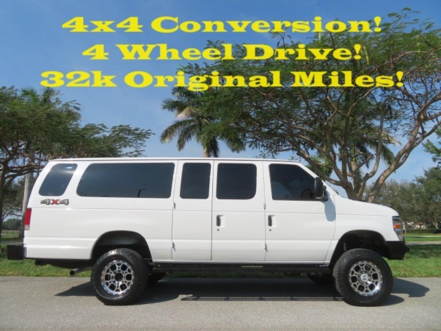 2014 White /GRAY Ford E-Series Wagon XLT (1FBSS3BL6ED) , AUTOMATIC transmission, located at 4301 Oak Circle #19, Boca Raton, FL, 33431, (954) 561-2499, 26.388861, -80.084038 - Photo#0